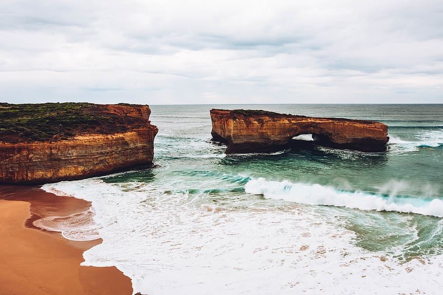 Brown Coastal Stack, beautiful, cliff, horizon, idyllic, landscape HD wallpaper