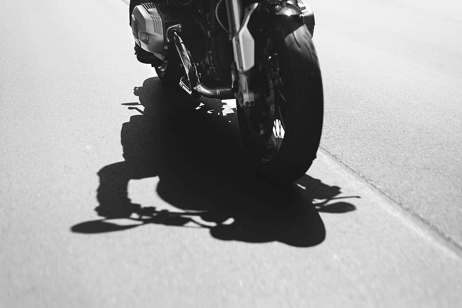 Gray and Silver Motor Scooter, road, street, shadow, city, low section HD wallpaper