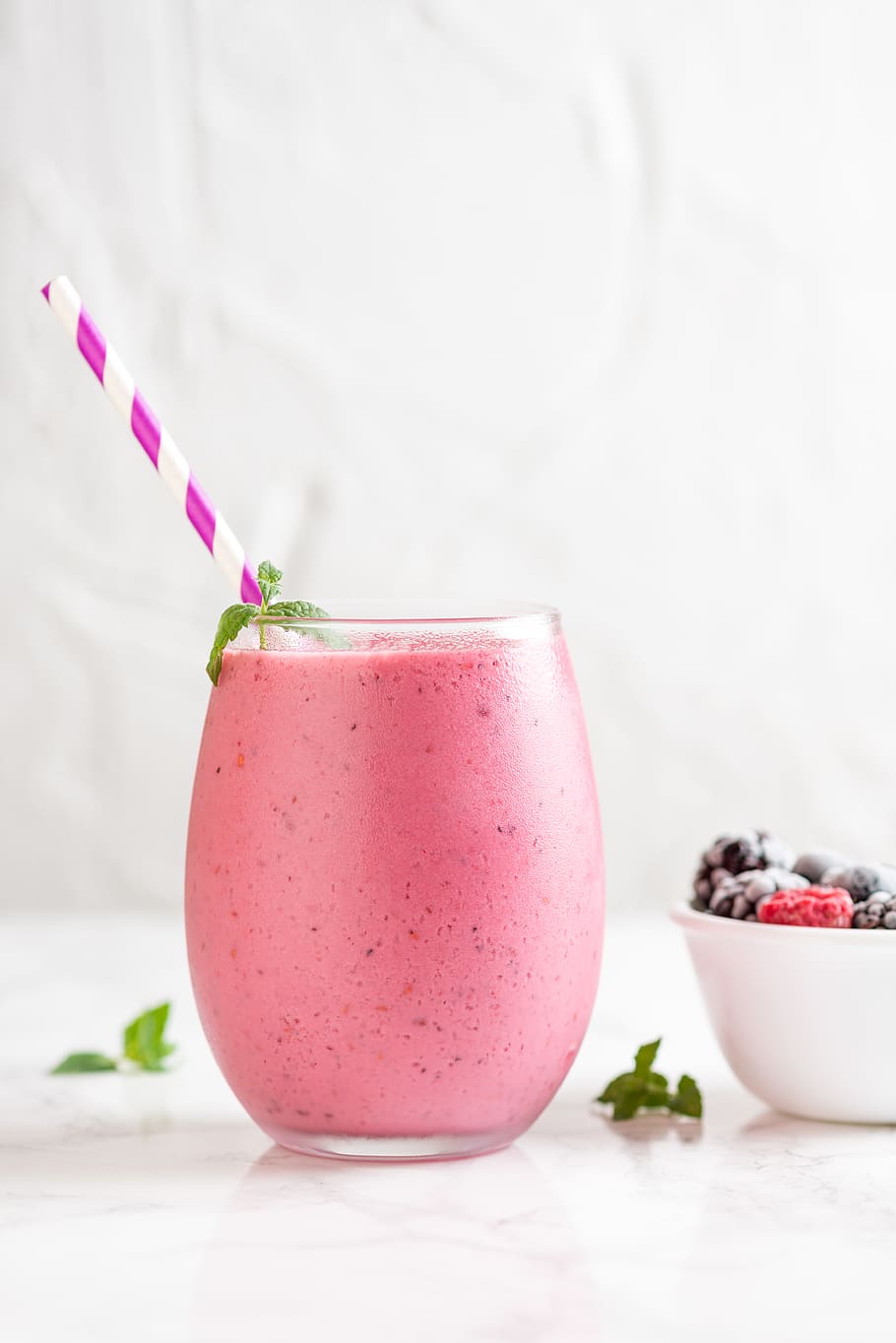 clear drinking glass, food and drink, fruit, healthy eating, freshness HD wallpaper