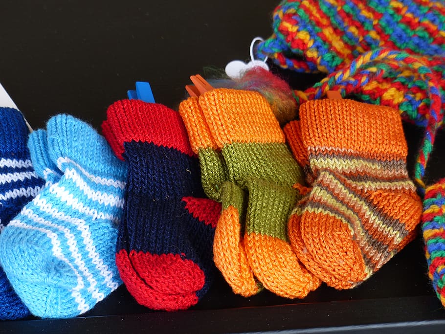socks, knitted, colorful, wool, handmade, winter, woolen, warm HD wallpaper
