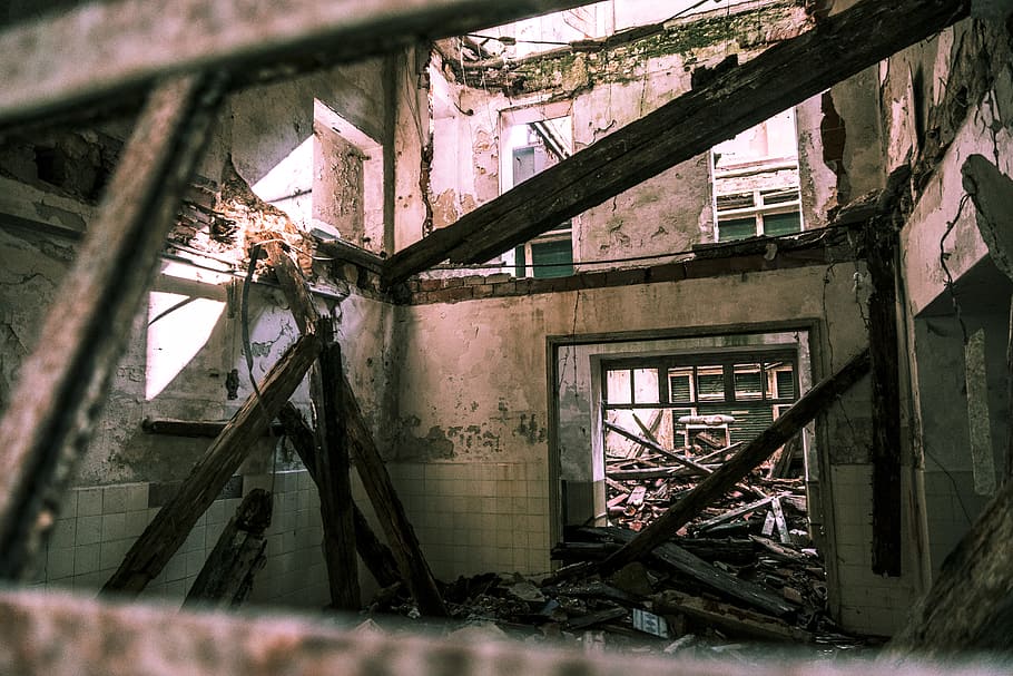 Abandoned House, abandoned building, architecture, broken, creepy HD wallpaper