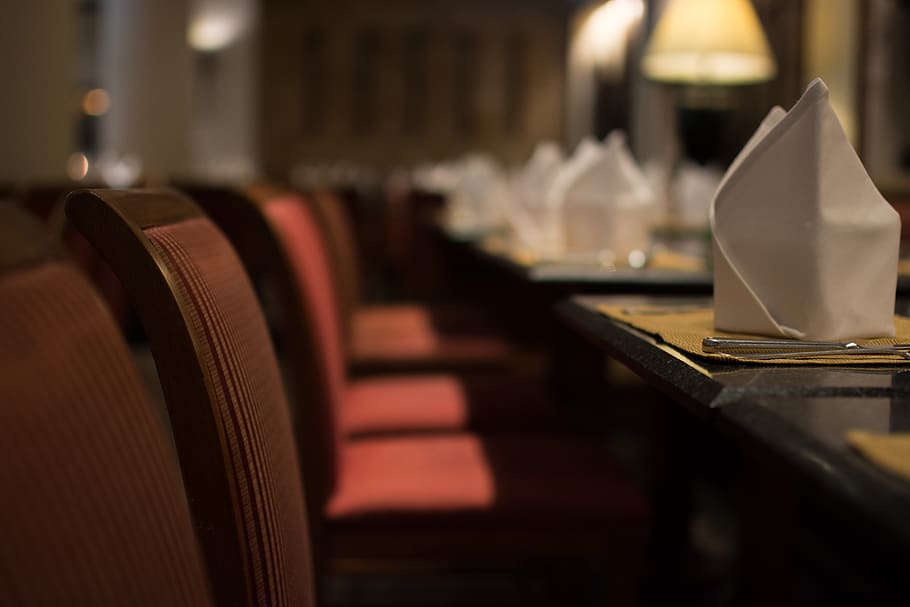 dinner, dining table, restaurant, napkin, indoors, glass, selective focus HD wallpaper