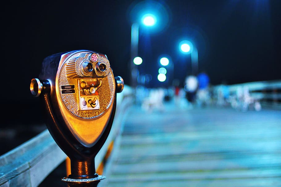 pier, night, blue, dock, binoculars, ocean, focus on foreground HD wallpaper
