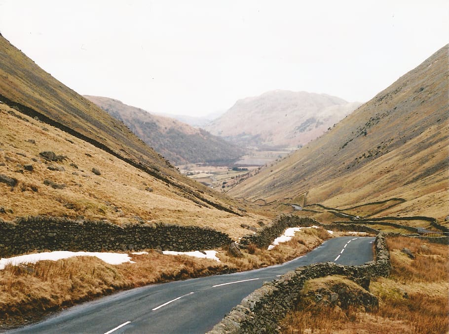 empty long road between mountains, united kingdom, lake district national park HD wallpaper