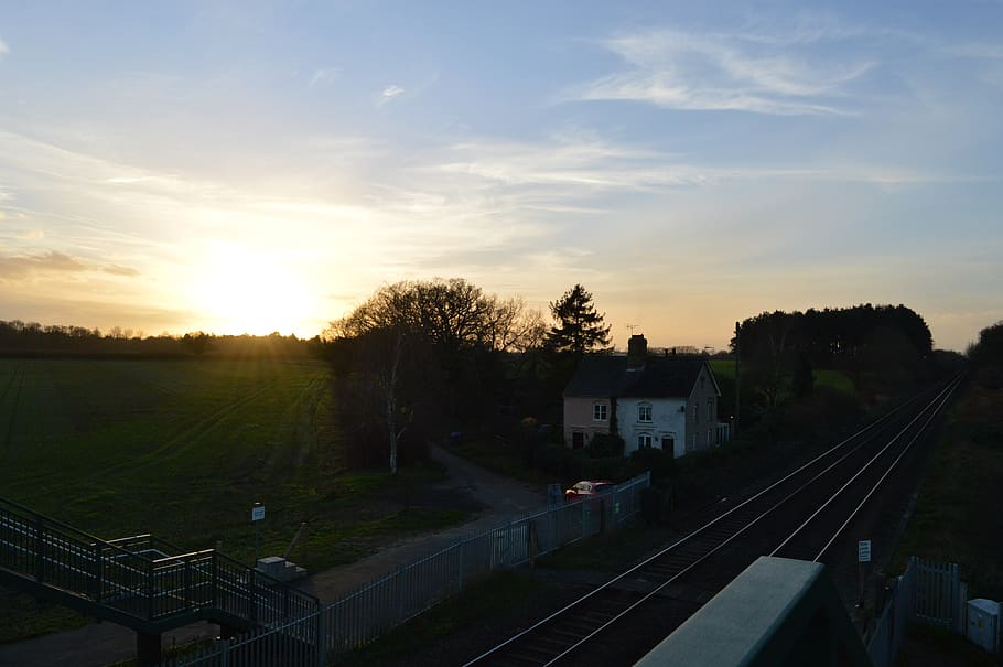 train, track, bridge, sky, trees, fields, countryside, houses HD wallpaper