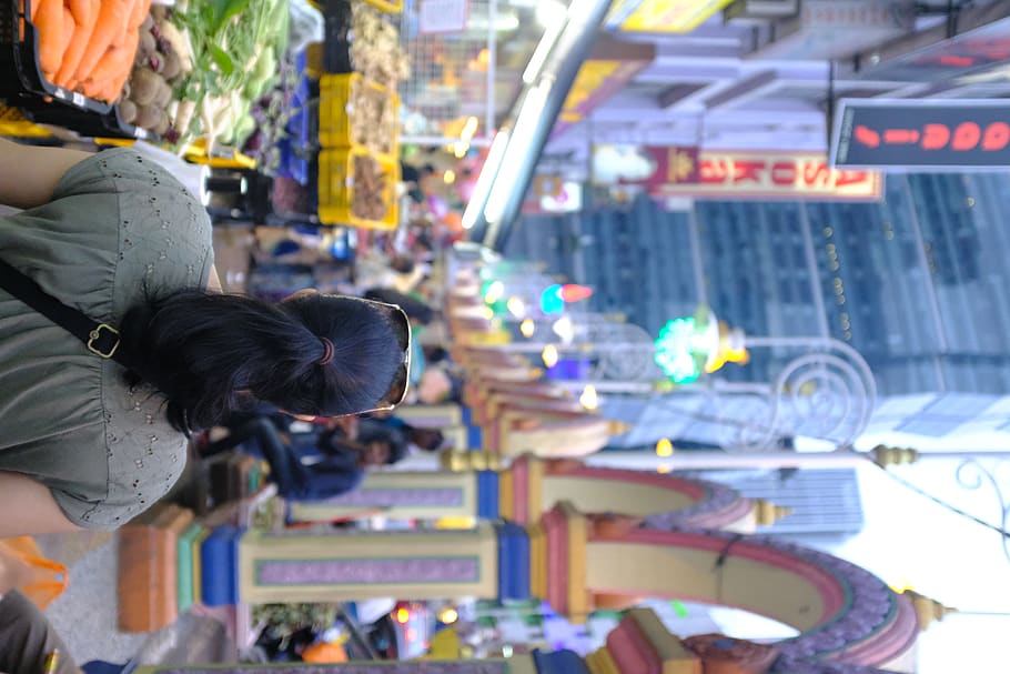brickfields, streets walking, real people, one person, lifestyles HD wallpaper