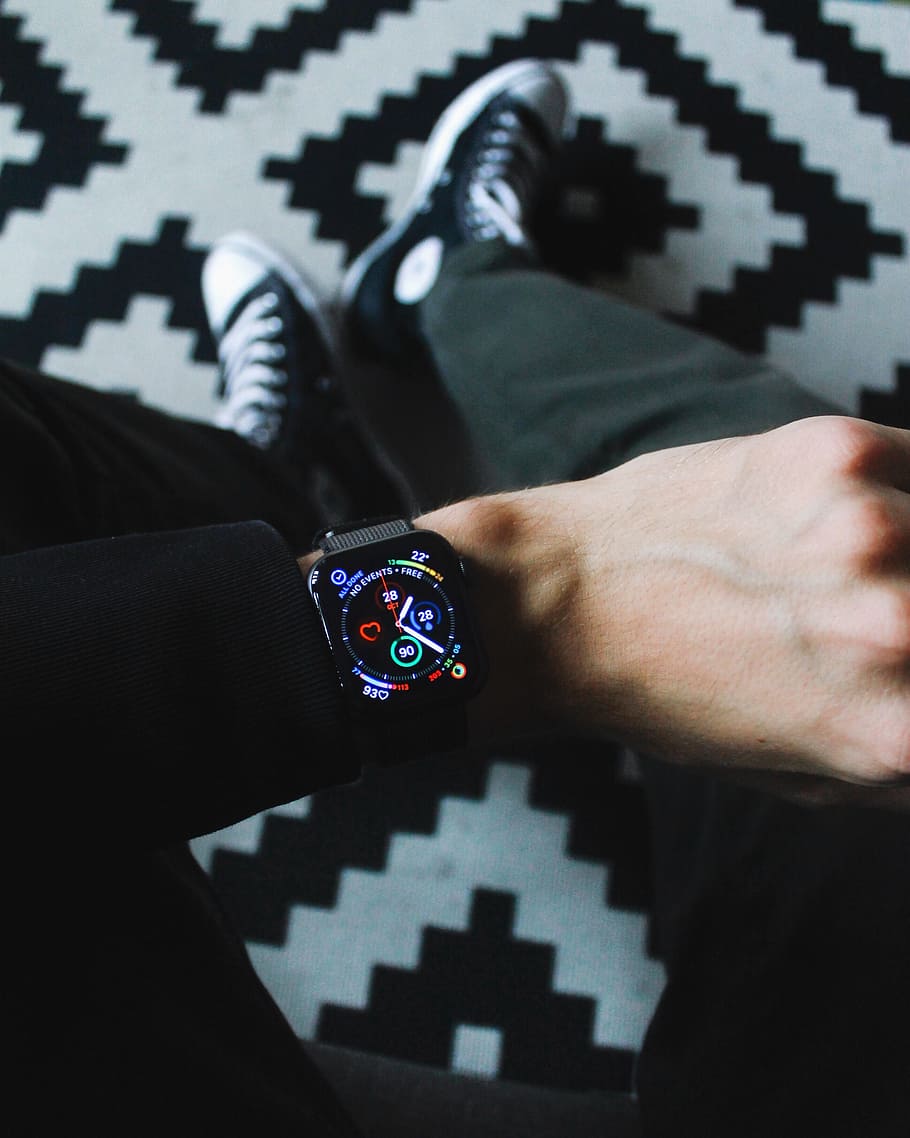 person wearing smartwatch, wrist, io, applewatch, apple watch series 4