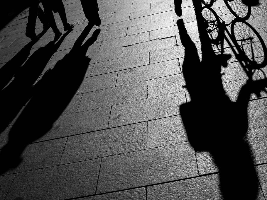 shadows, street, blackandwhite, real people, sunlight, group of people, HD wallpaper