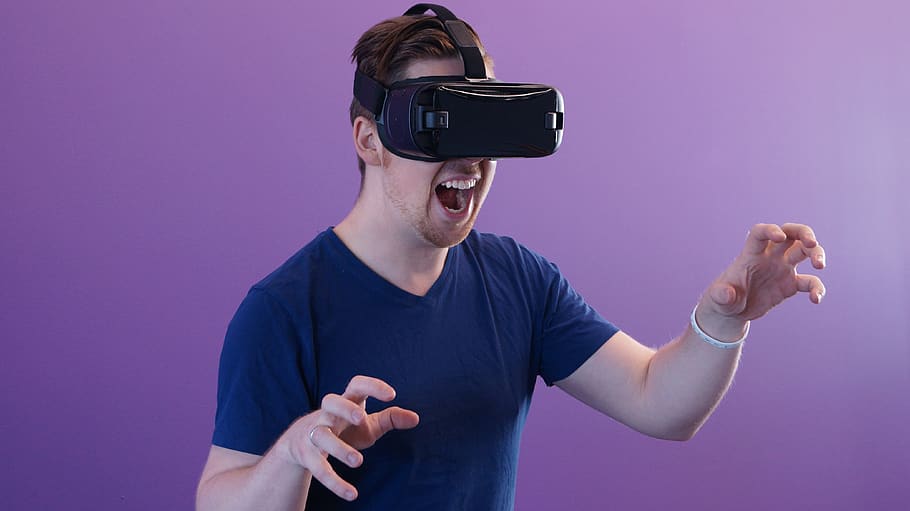 vr, virtual reality, man, technology, blue shirt, hmd, headset HD wallpaper