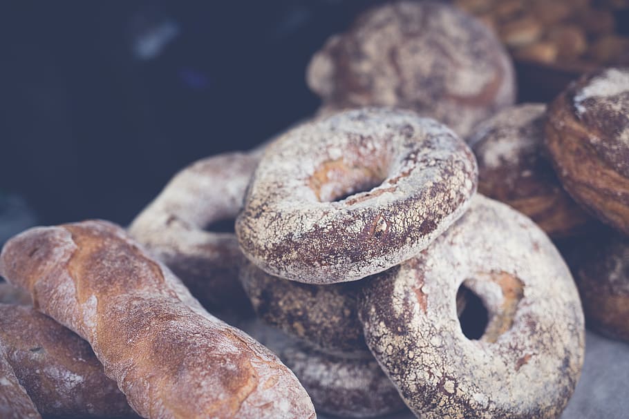 doughnuts, bread, bagel, food, united kingdom, chorlton-cum-hardy HD wallpaper