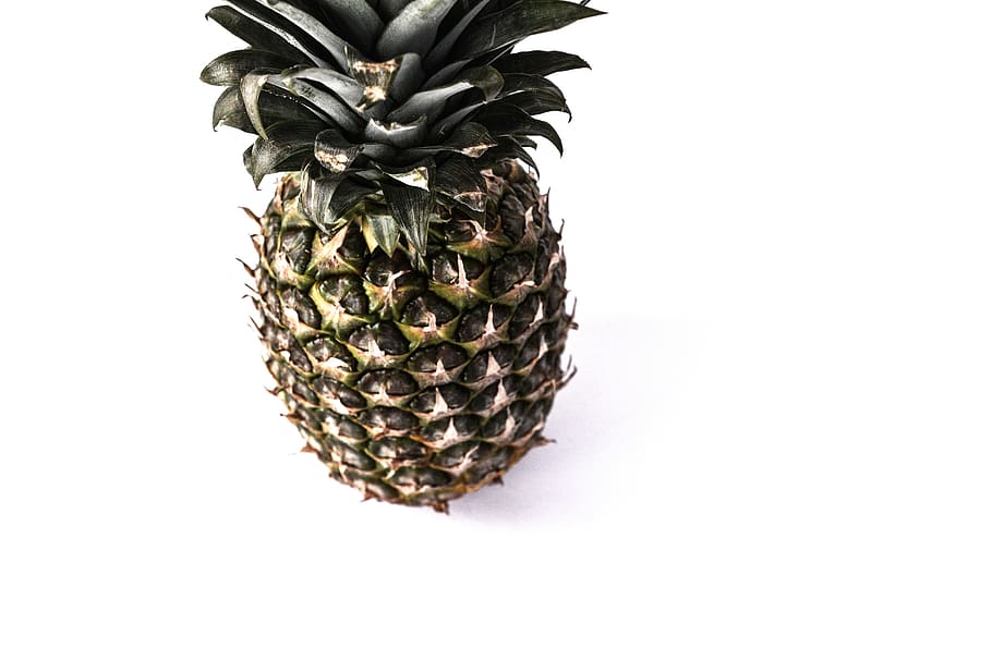 pineapple, white background, fruit, studio shot, tropical fruit HD wallpaper