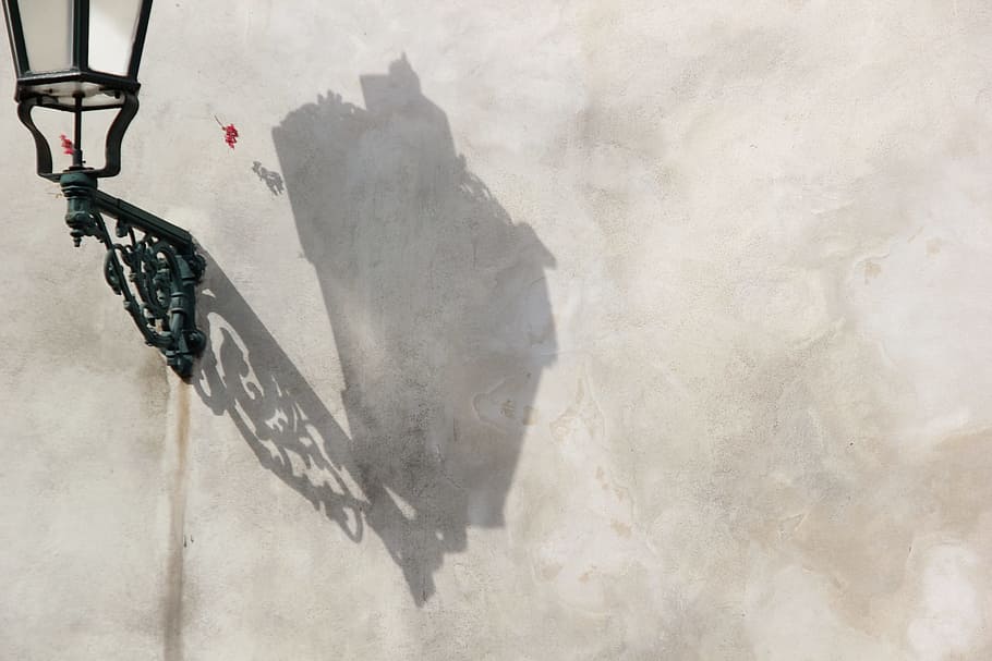 shadow, lamp, street, light, wall, iron, lantern, closeup, sunlight HD wallpaper