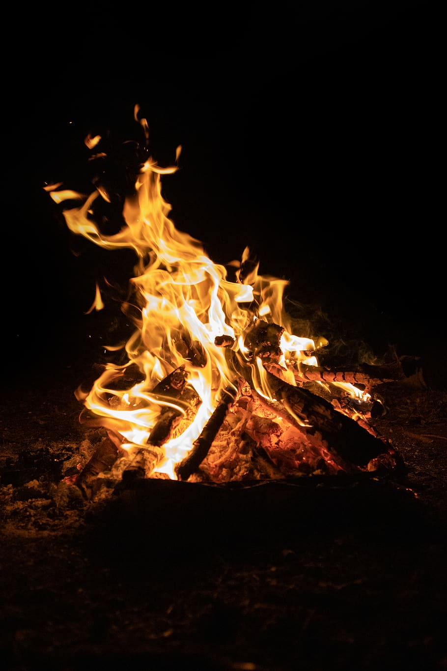 bonfire, pyro, night, flame, hearth, nature, outdoors, land HD wallpaper