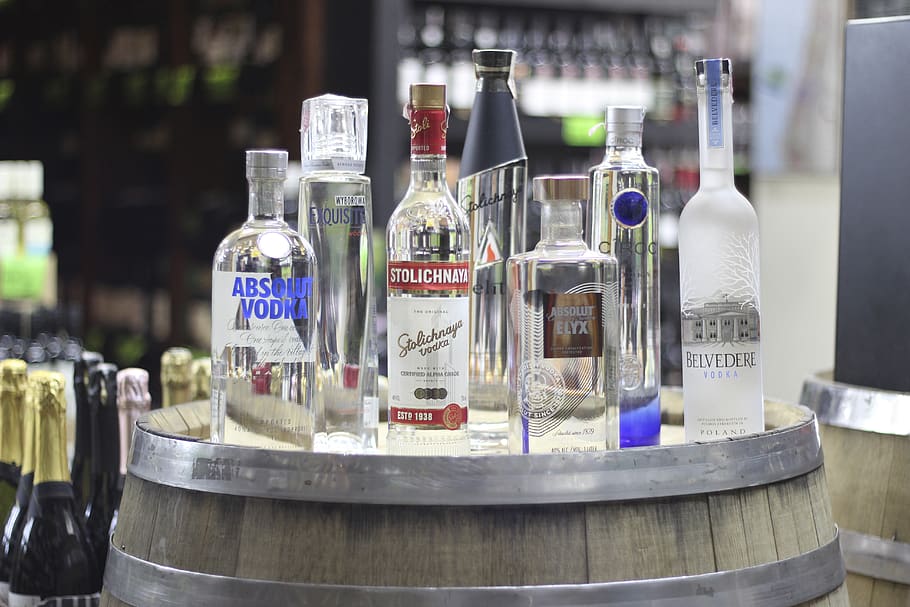 vodka, drink, alcohol, drinks, alcoholic, bottle, container HD wallpaper