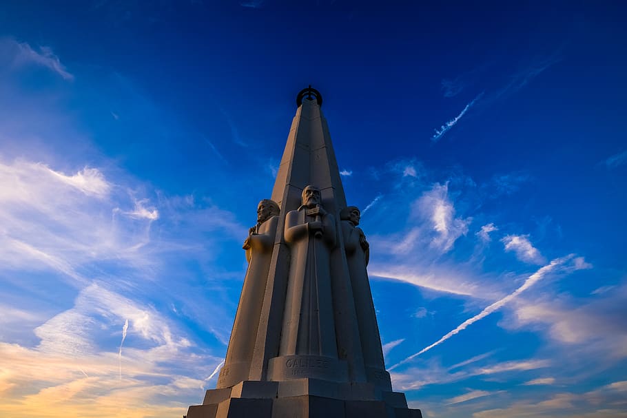 Shallow Focus Photography of Concrete Statues, architecture, blue HD wallpaper