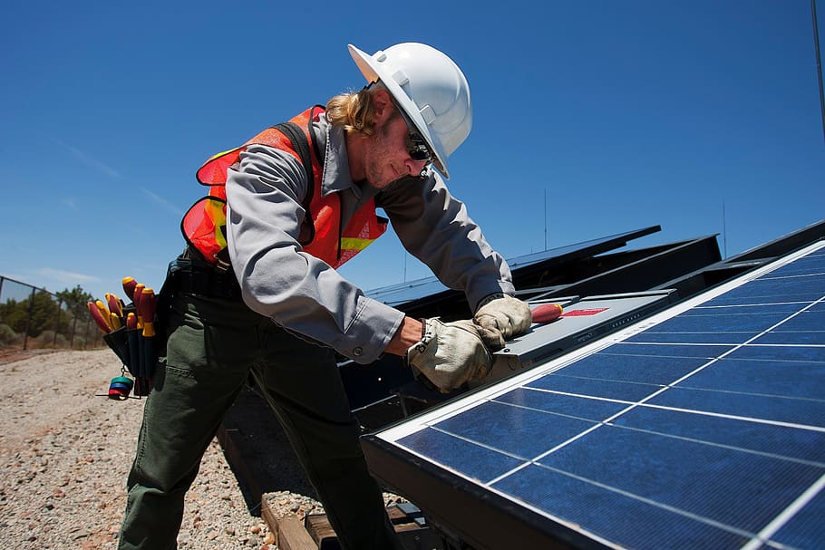 man, working, construction, sawing, wood, building, solar, panel HD wallpaper