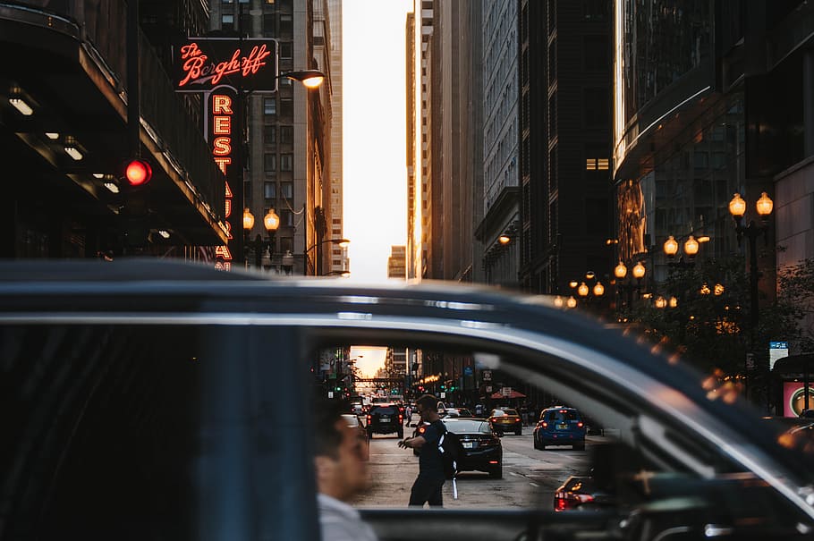 photography of city building during daytime, car, street, road HD wallpaper
