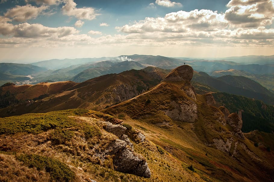 sky, clouds, sunlight, sunshine, mountains, rocks, hills, cliffs HD wallpaper