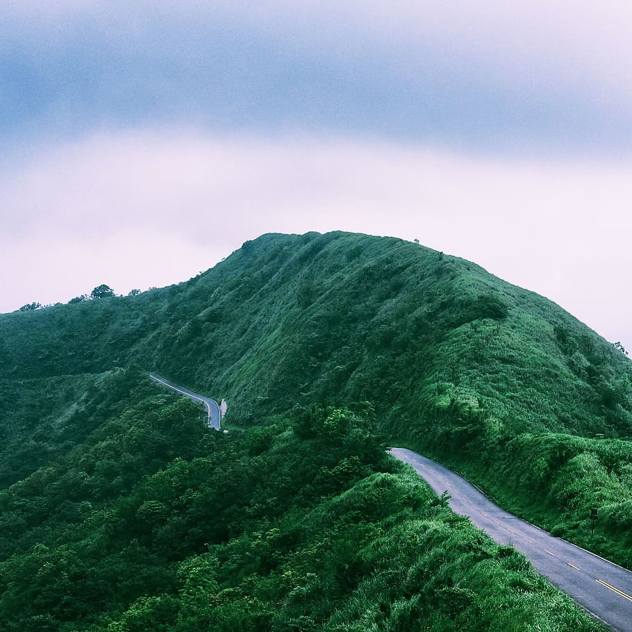 lonely, lonelyroad, mountain, green, green color, scenics - nature HD wallpaper