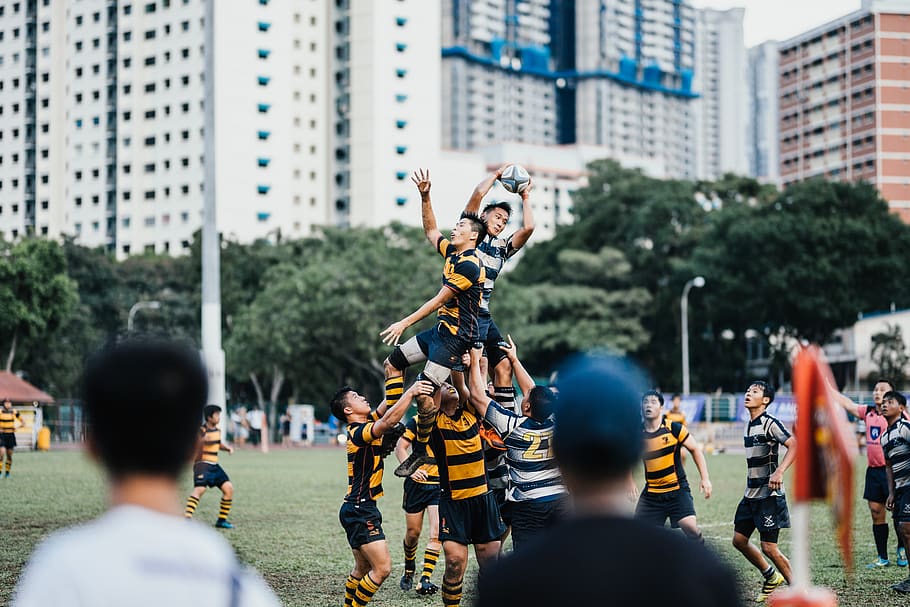people playing soccer, group of people, selective focus, crowd HD wallpaper