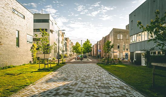 building, neighborhood, path, city, town, road, housing, condo HD wallpaper