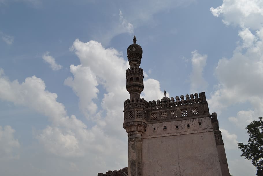 Golconda Fort Hyderabad and Its Amazing Facts | Manthan Diary