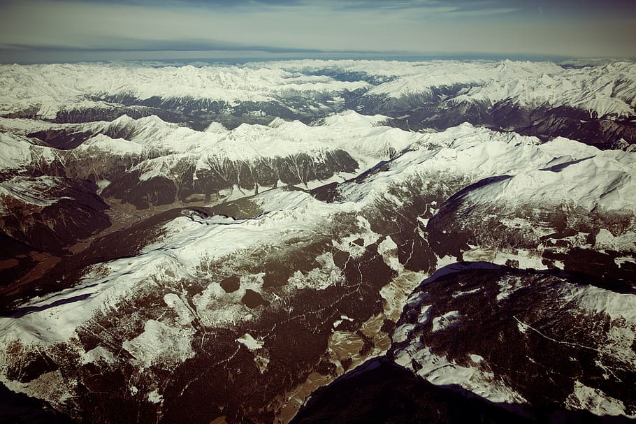 nature, landscape, mountains, snow, summit, peaks, sky, horizon HD wallpaper
