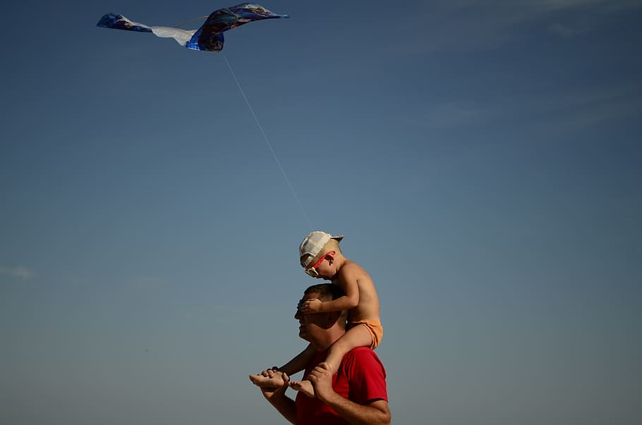 Toddler Boy On Man's Shoulder, balance, child, fun, kid, kite HD wallpaper