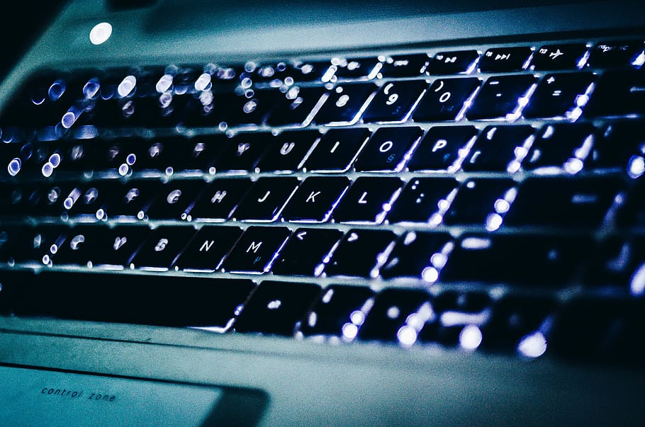 Gray and Black Computer Keyboard, alphabets, blur, close-up, connection, HD wallpaper
