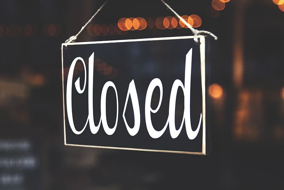 Selective Focus Photography of Closed Signage, close-up, commercial