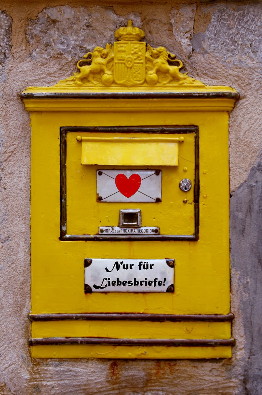 mailbox, love letters, heart, post, send, yellow, vintage, declaration of love, HD wallpaper