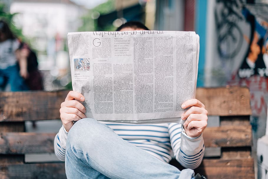people, man, reading, newspaper, sitting, bench, outside, one person HD wallpaper