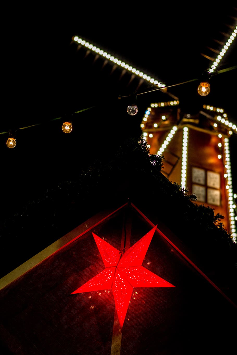 low angle photo of red barnstar, symbol, star symbol, lights, HD wallpaper