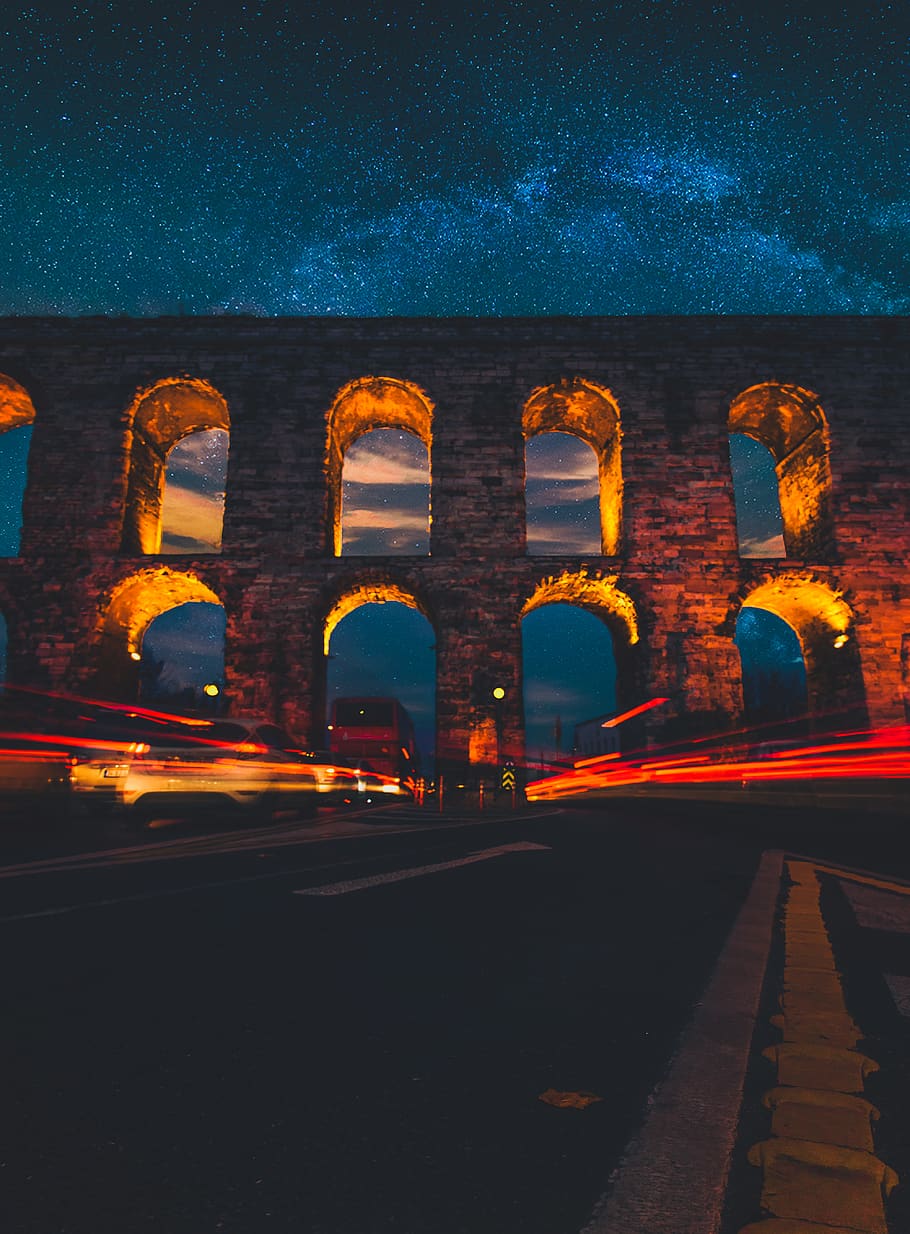 Light Streaks On An Arched Wall, arches, architecture, blur, building HD wallpaper