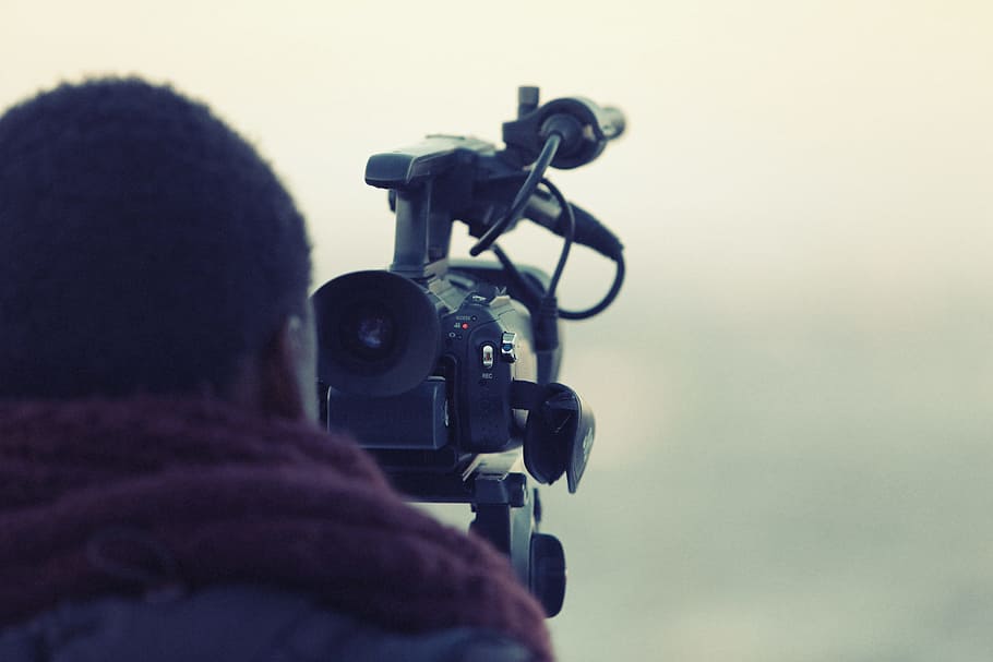Camera, man, sky, activity, human, photographer, photography HD wallpaper