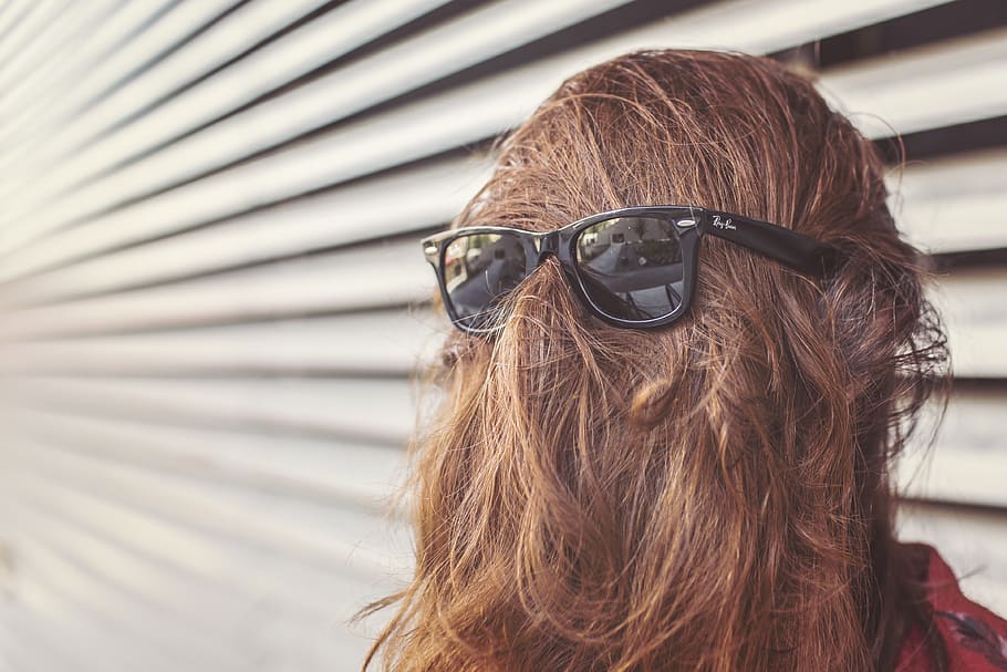 Person Wearing Black Ray-ban Wayfarer Sunglasses, anonymous, anonymously HD wallpaper