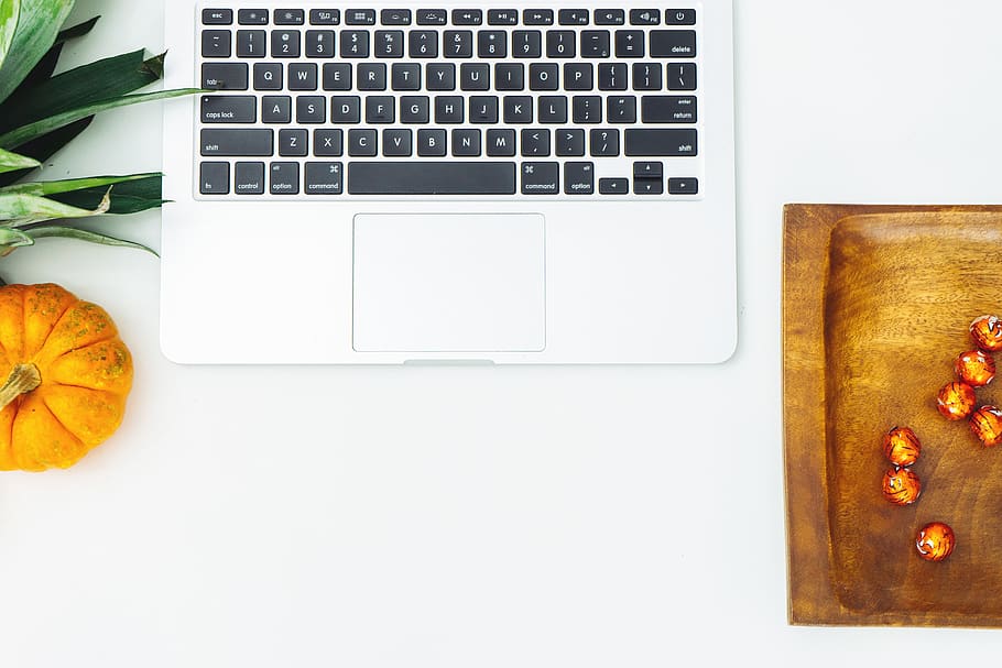 white laptop computer, keyboard, computer hardware, computer keyboard HD wallpaper