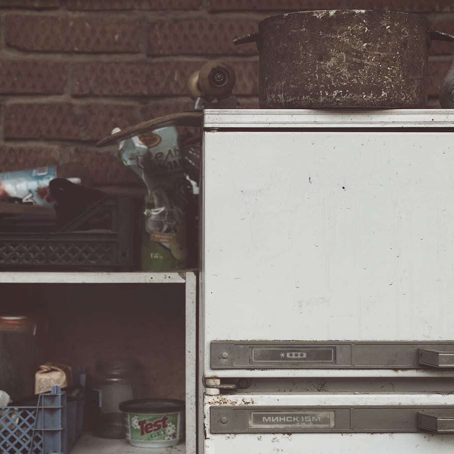 junk, fridge, backyard, old, no people, container, indoors, HD wallpaper