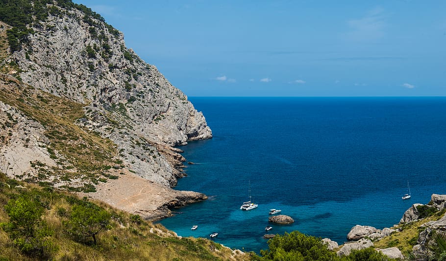 majorca, spain, boats, blue sea, mountains, mediterranean, view, HD wallpaper