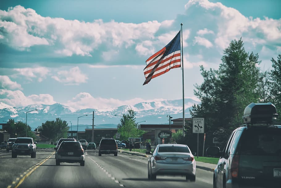 bozeman, mt, cloud - sky, tree, mode of transportation, flag HD wallpaper