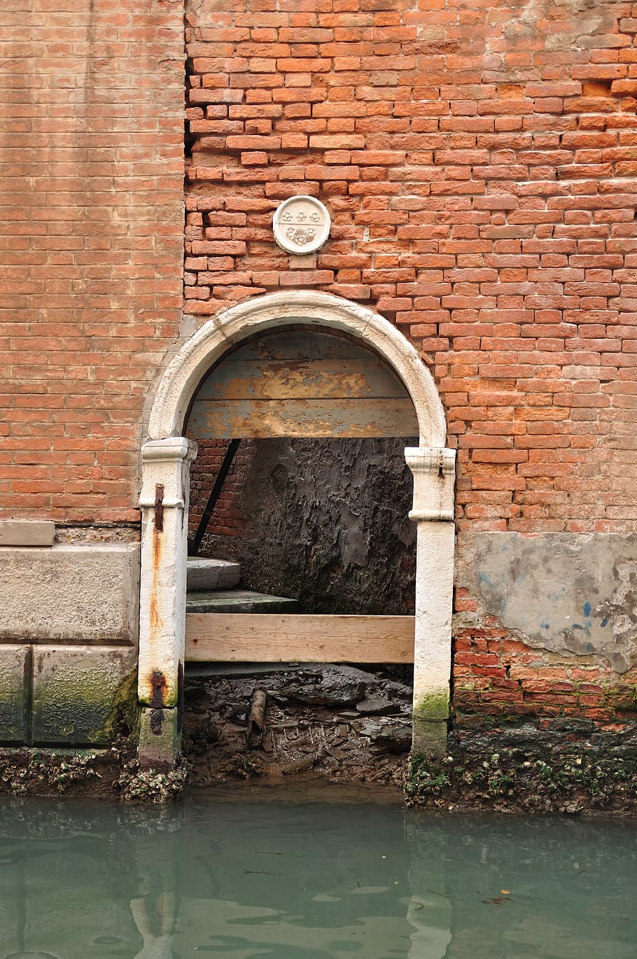 venice, italy, gate, river, arch, built structure, wall, brick HD wallpaper