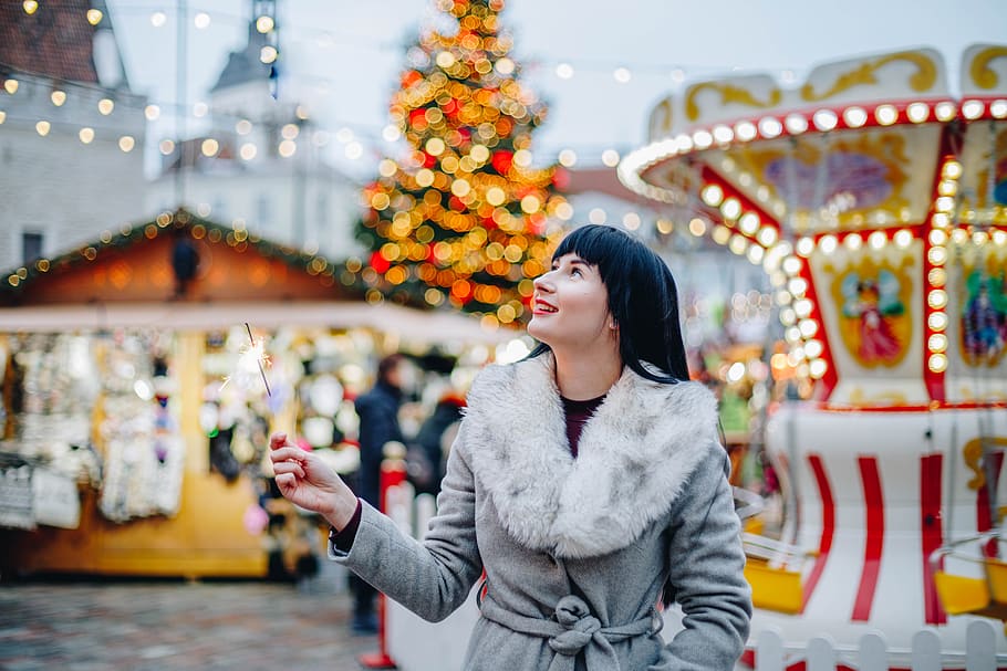 Woman Standing Near Carnival Rides and Christmas Tree, beautiful HD wallpaper