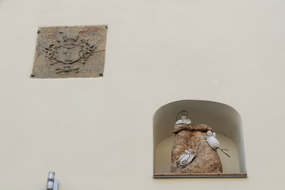 poland, torun, indoors, wall - building feature, copy space HD wallpaper