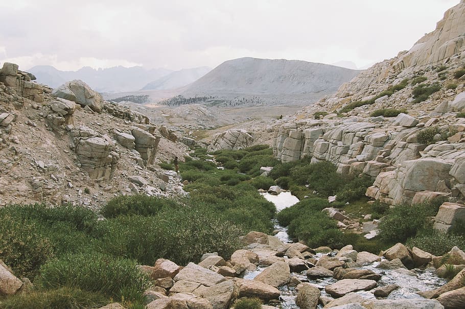 rock, wilderness, walking, mountain, trail, lake, adventure HD wallpaper