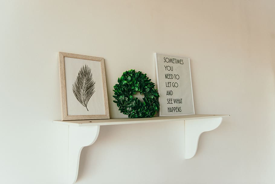 Green-leafed Wreath, art, contemporary, decor, design, frame HD wallpaper