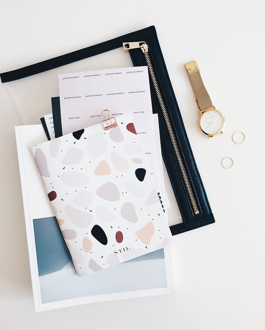 round gold-colored analog watch with link bracelet, flatlay, flatlay layour HD wallpaper