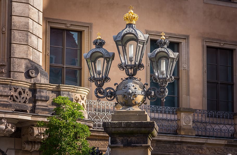 dresden, lanterns, architecture, old, lighting, building, street lamp HD wallpaper