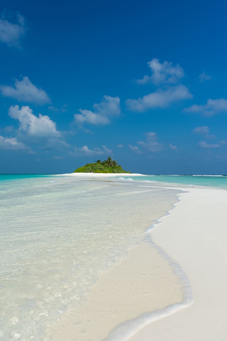 white sand beach, land, outdoors, nature, sea, water, ocean, shoreline HD wallpaper