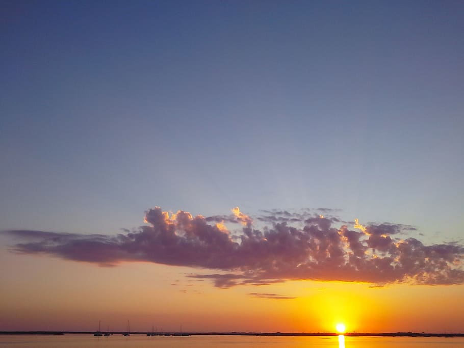 sunset, sky, water, boats, clouds, beauty in nature, scenics - nature HD wallpaper