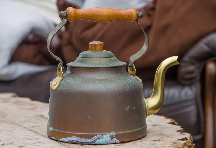 kettle, copper, vintage, kitchen, heat, one person, human hand HD wallpaper